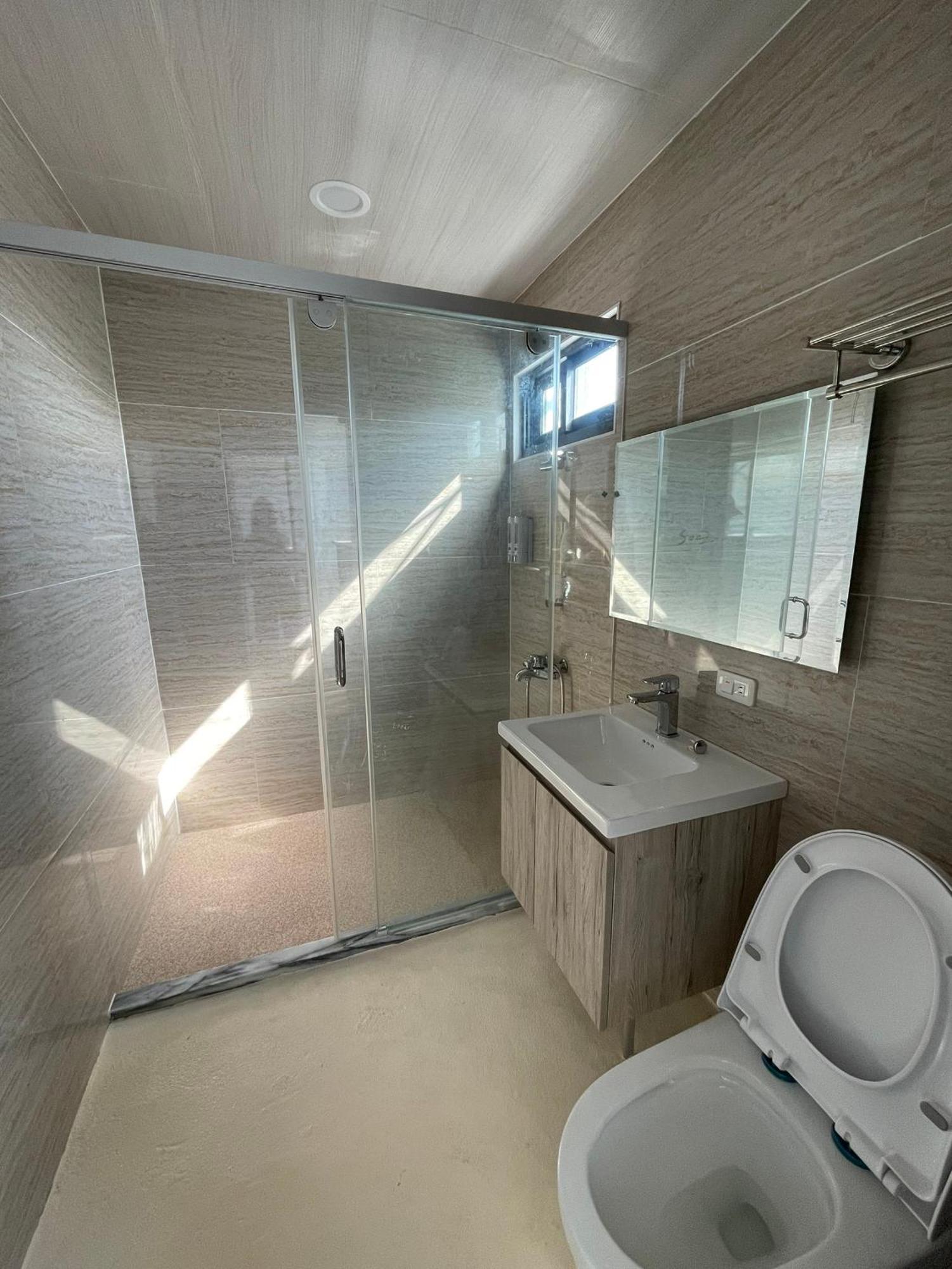 Kuanpinju Seaview Bnb Dahan Bagian luar foto
