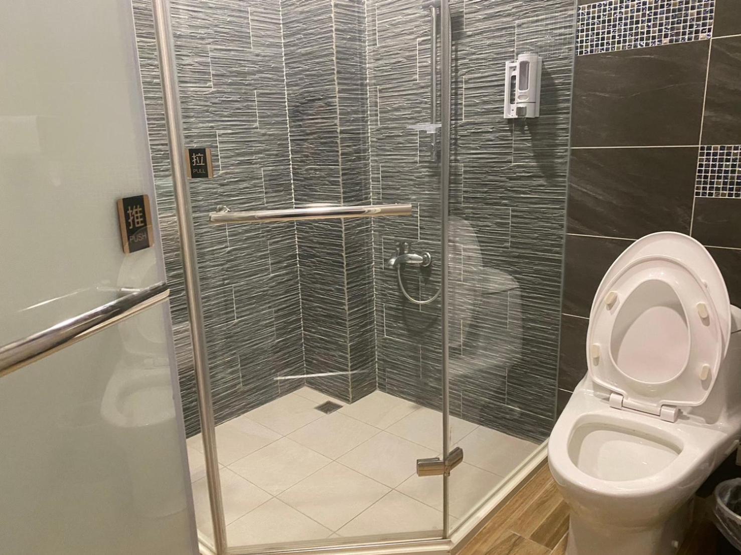 Kuanpinju Seaview Bnb Dahan Bagian luar foto