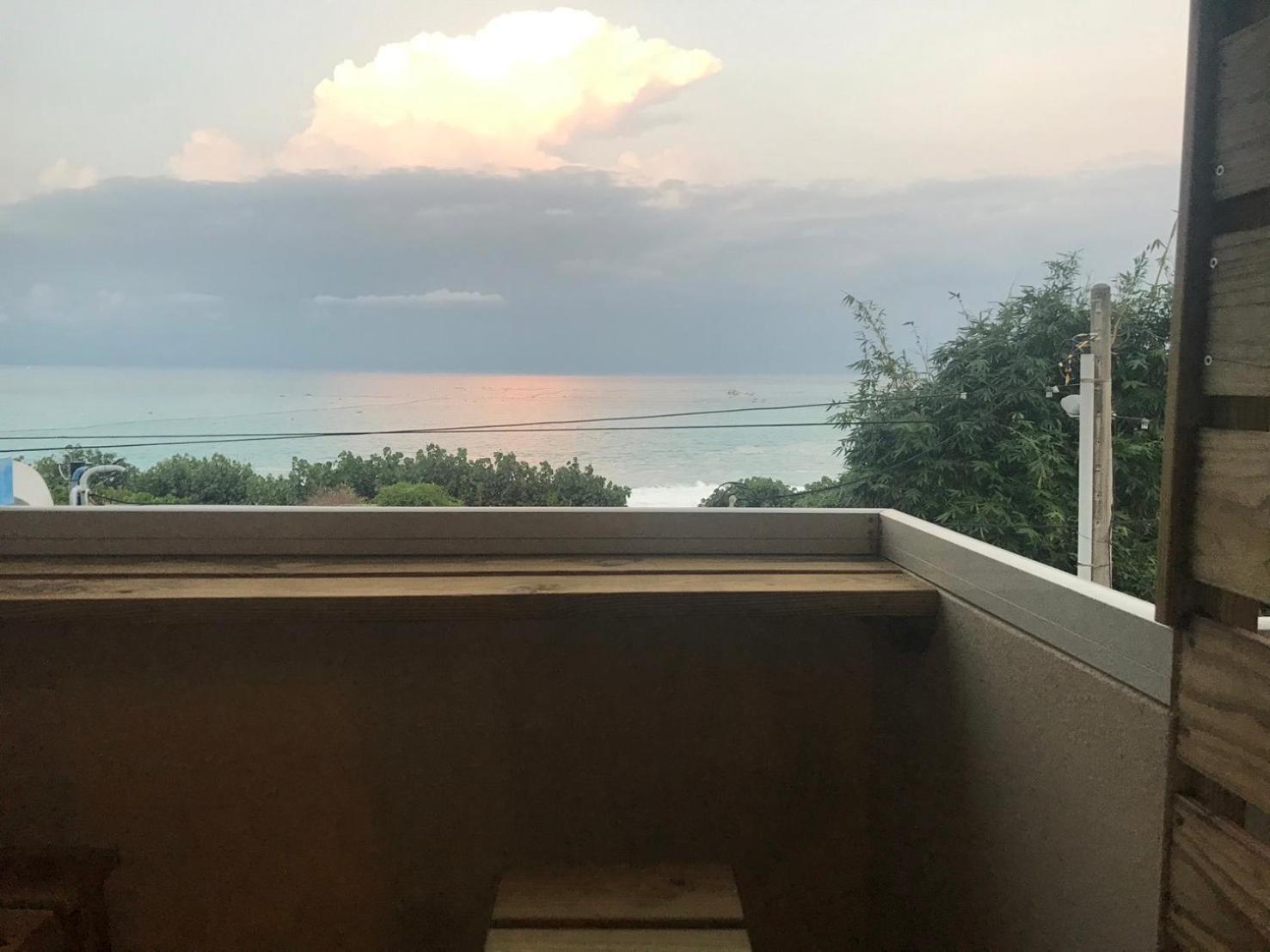 Kuanpinju Seaview Bnb Dahan Bagian luar foto