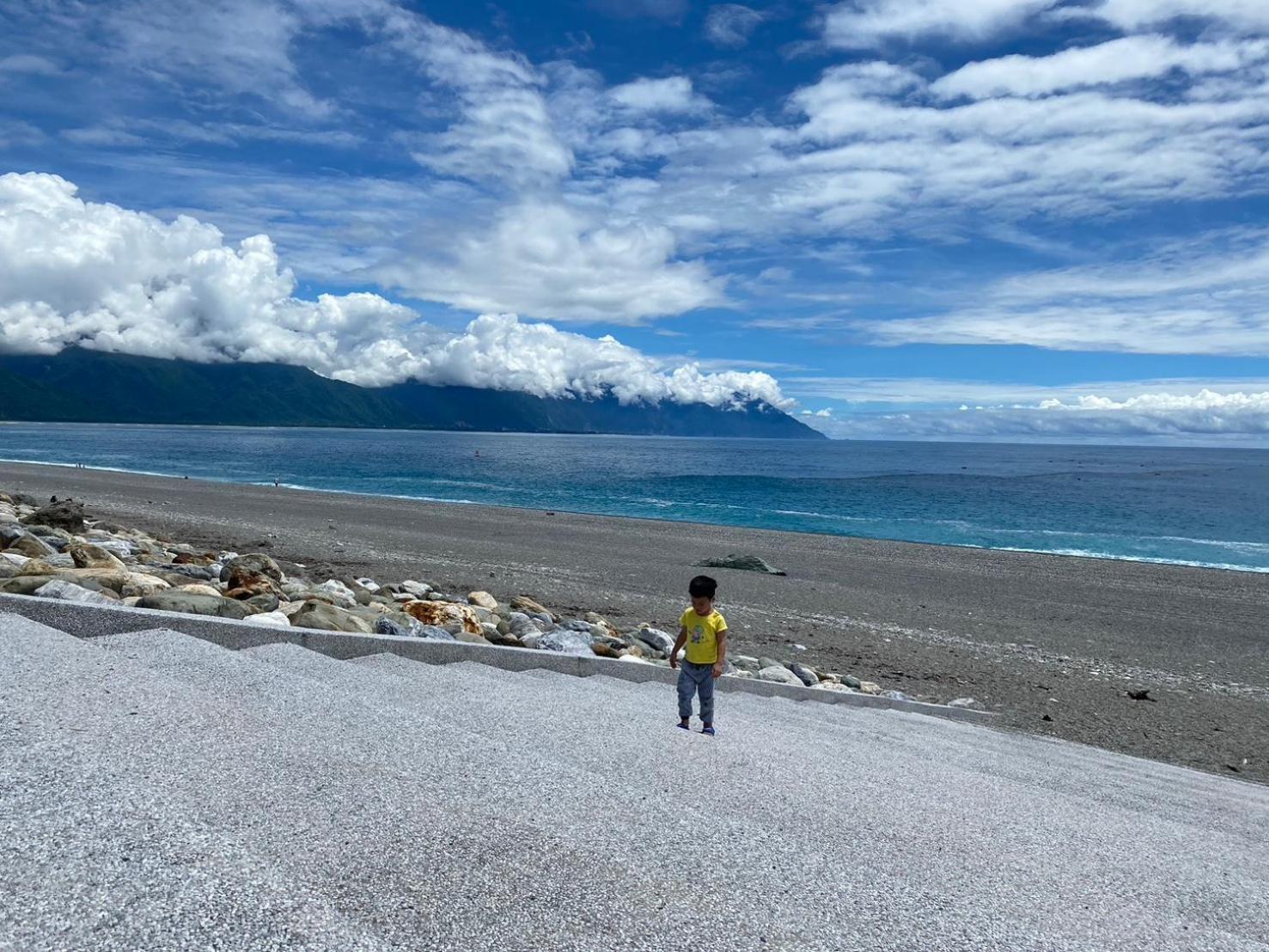 Kuanpinju Seaview Bnb Dahan Bagian luar foto